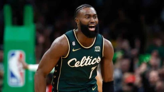 Jaylen Brown Boston pic